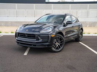 New 2026 Porsche Macan AWD/4WD video 1