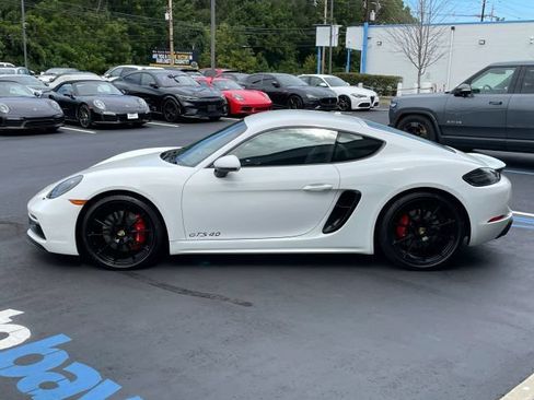 Used 2023 Porsche 718 Cayman GTS RWD image 13