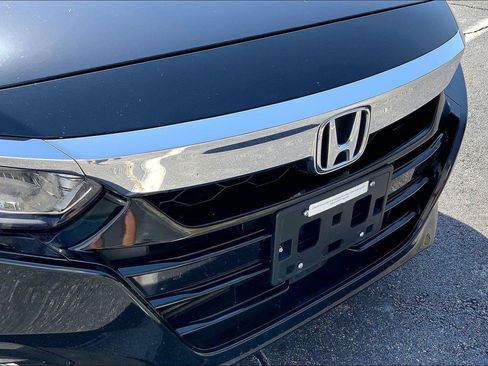 Used 2018 Honda Accord EX-L image 29