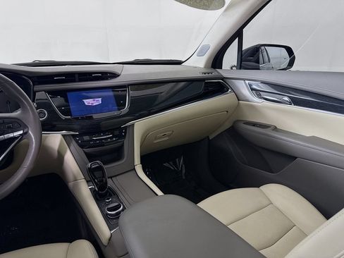 Used 2023 Cadillac XT6 Premium Luxury FWD image 25