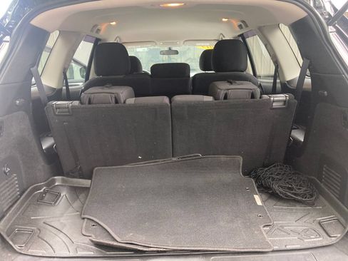 Used 2019 Nissan Pathfinder S AWD/4WD image 30