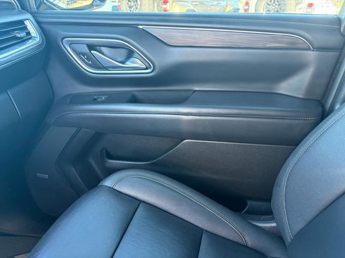 Used 2023 Chevrolet Tahoe LT w/ Luxury Package AWD/4WD image 43