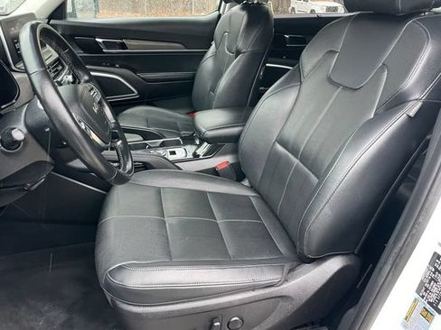 Used 2022 Kia Telluride EX w/ EX Premium Package AWD/4WD image 6