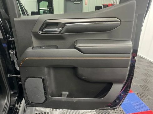 Used 2024 GMC Sierra 1500 AT4 AWD/4WD image 14