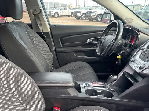 Used 2017 GMC Terrain SLE FWD image 31