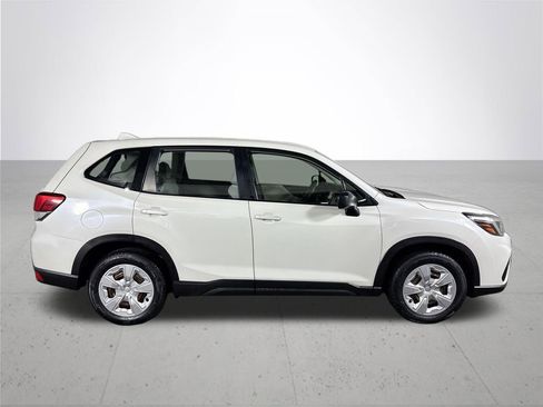 Used 2019 Subaru Forester image 5