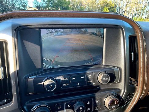 Used 2017 Chevrolet Silverado 1500 LTZ w/ Sport Package image 26