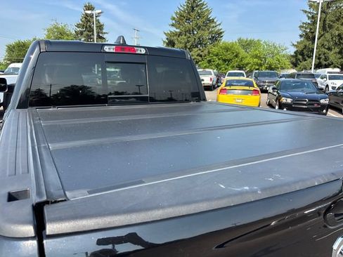 Used 2020 RAM 1500 Laramie AWD/4WD image 33