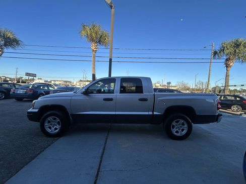 Used 2006 Dodge Dakota SLT image 4