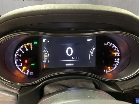 Used 2021 Jeep Grand Cherokee Overland image 13