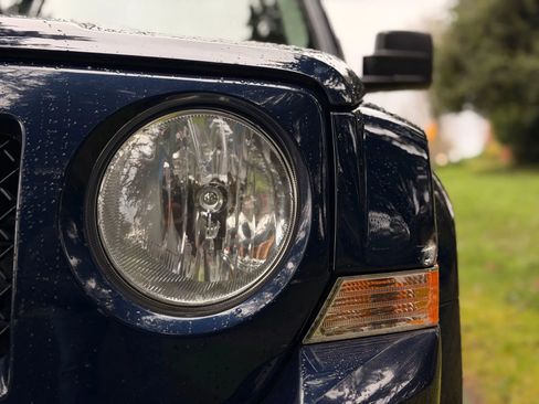 Used 2016 Jeep Patriot Sport image 12