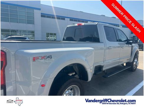 Used 2026 Ford F450 Platinum w/ FX4 Off-Road Package AWD/4WD image 9