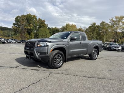 Used 2025 Nissan Frontier SV