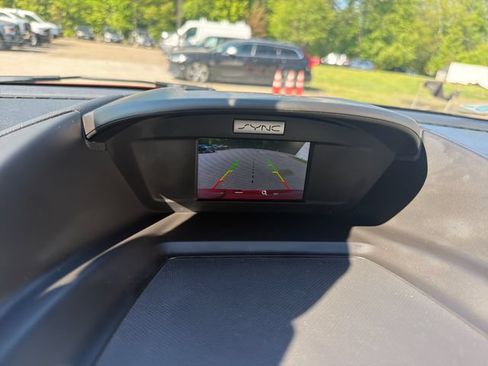 Used 2017 Ford Escape SE AWD/4WD image 22