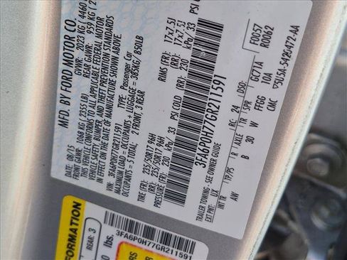 Used 2016 Ford Fusion SE FWD image 23