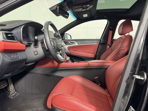 Used 2023 Genesis G70 3.3T w/ Sport Advanced Package image 4