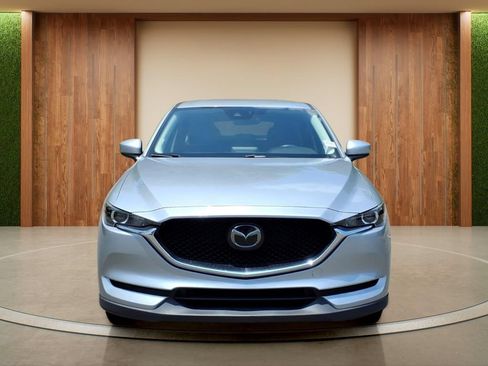 Used 2018 MAZDA CX-5 Touring FWD image 2