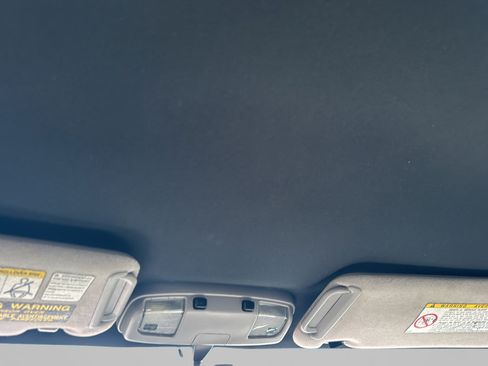 Used 2004 Toyota Tacoma PreRunner RWD image 18