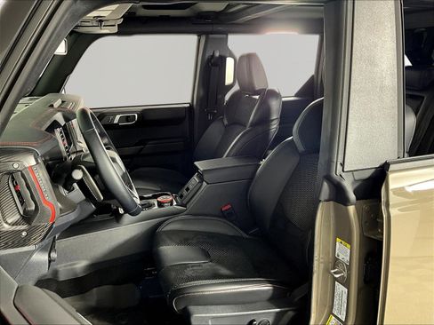 Used 2025 Ford Bronco Raptor AWD/4WD image 20