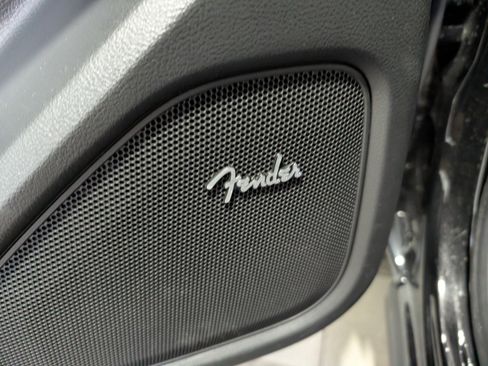 Used 2023 Nissan Frontier PRO-4X w/ Pro-4X Premium Package image 16