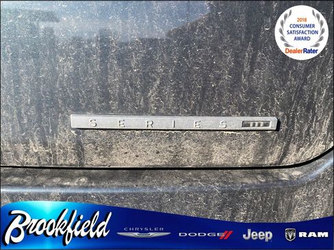 Used 2024 Jeep Wagoneer Series III image 11