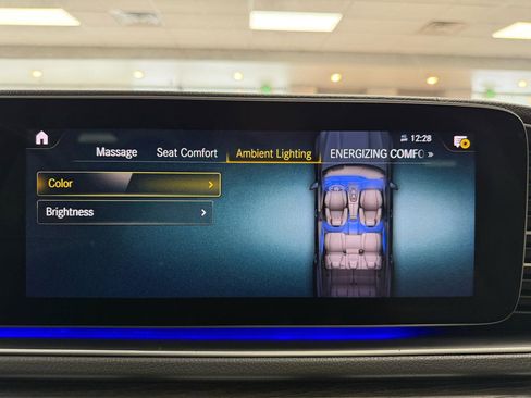 Used 2020 Mercedes-Benz GLS 450 4MATIC image 22