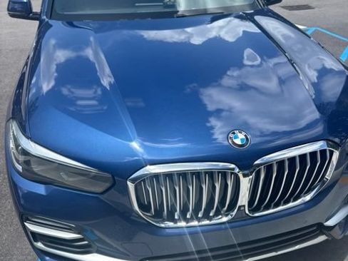 Used 2019 BMW X5 xDrive40i w/ Convenience Package AWD/4WD image 1