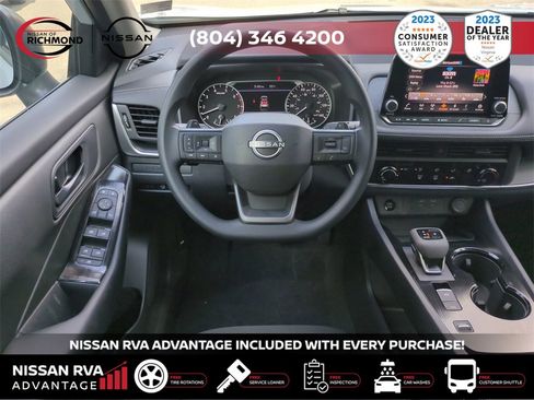 New 2025 Nissan Rogue S image 15