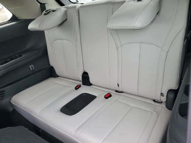 New 2027 INFINITI QX60 Luxe w/ Family Package AWD/4WD image 16