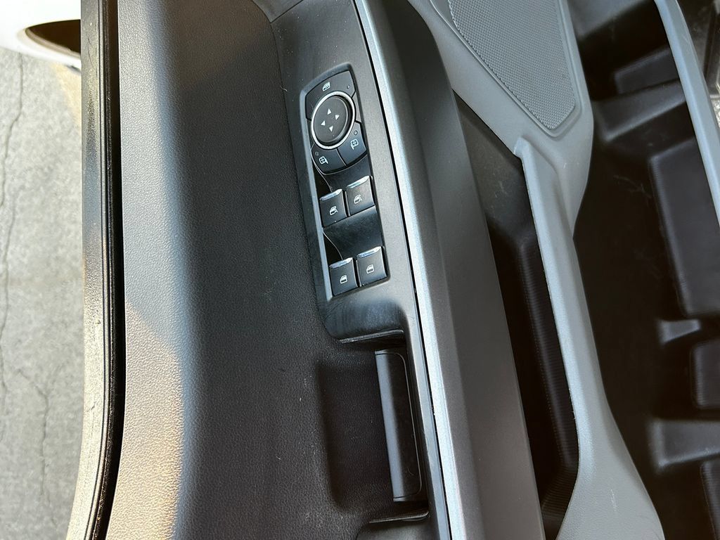 Used 2026 Ford F350 XLT AWD/4WD image 11