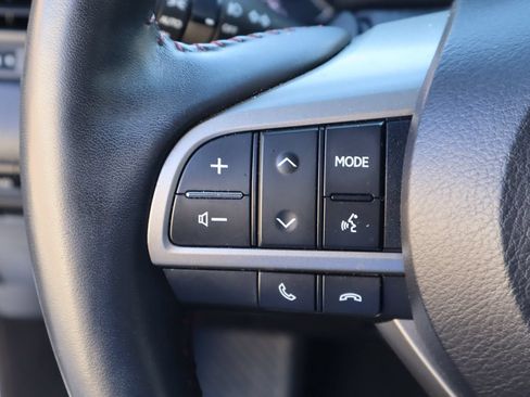 Used 2017 Lexus RX 450h AWD w/ Luxury Package image 12