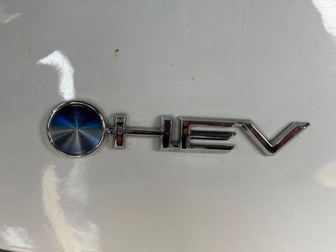 Used 2025 Toyota Camry LE FWD image 34