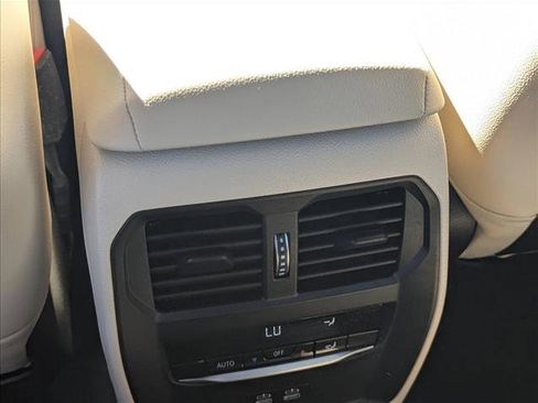 Used 2023 BMW 330i Sedan w/ Driving Assistance Package image 16