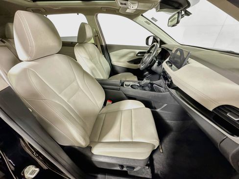 Used 2024 Nissan Rogue SL w/ SL Premium Package AWD/4WD image 28