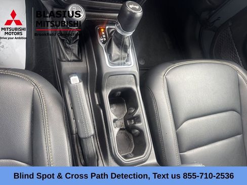 Used 2024 Jeep Wrangler Unlimited Sahara w/ Safety Group AWD/4WD image 23