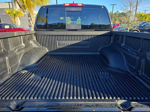 New 2026 Nissan Frontier SV w/ Tow Package RWD image 16