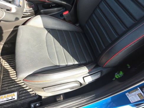 Used 2023 Kia Forte GT image 9