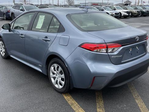 Used 2024 Toyota Corolla LE AWD/4WD image 4