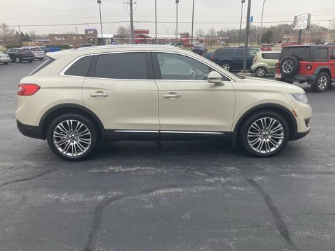 Used 2016 Lincoln MKX Reserve w/ Equipment Group 102A image 2