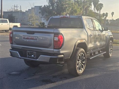 New 2026 GMC Canyon Denali image 5