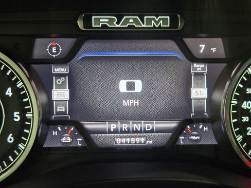 Certified 2023 RAM 1500 Big Horn image 24