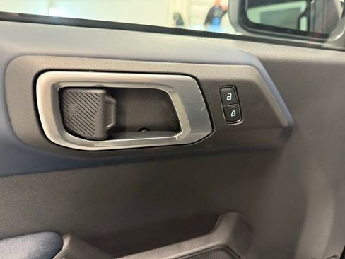 New 2025 Ford Bronco Heritage Edition image 14