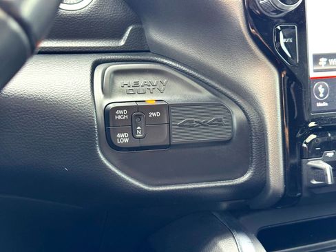 Used 2020 RAM 3500 Laramie image 26