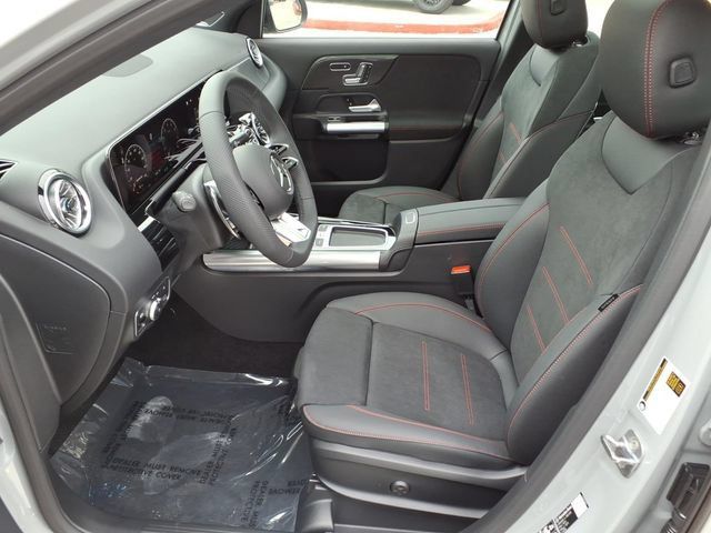 New 2026 Mercedes-Benz GLA 35 AMG 4MATIC image 14