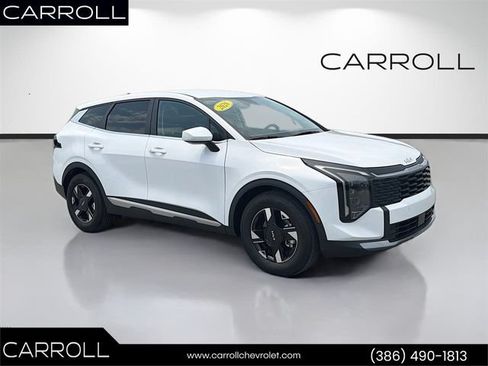 Used 2026 Kia Sportage LX FWD image 1