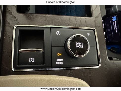 Used 2022 Lincoln Navigator Reserve image 64