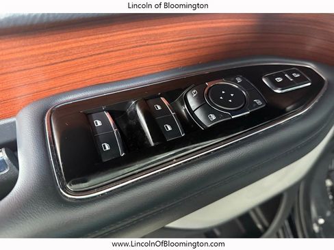 Certified 2023 Lincoln Navigator Reserve image 27