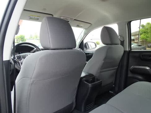 Certified 2021 Toyota Tacoma SR5 RWD image 21
