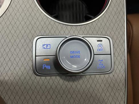 Used 2025 Genesis GV80 3.5T Advanced image 25