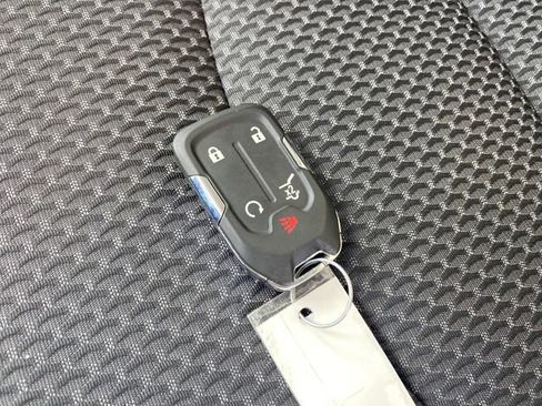 Certified 2022 GMC Terrain SLE w/ Driver Convenience Package image 26